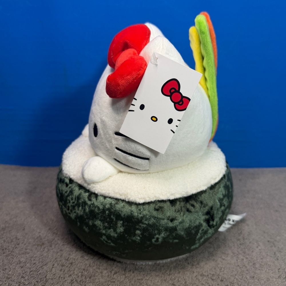 Hello kitty sushi roll plush toy
Brand new - Picture 2 of 6